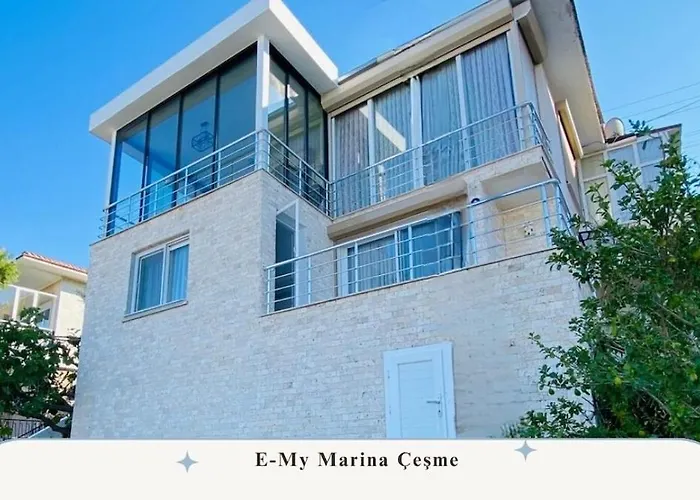 E-my Marina Apartment *