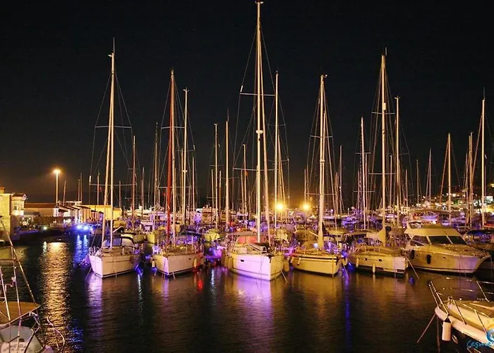 E-my Marina Cesme